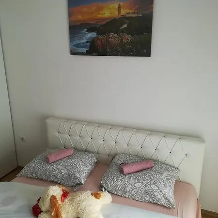 Omega Гостевой дом 4*